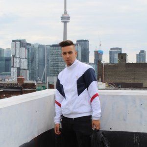 Meet your Posher, Jason